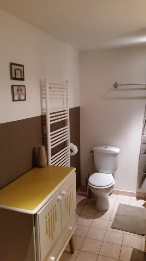 Clos St Joseph Oullins Exteriör bild